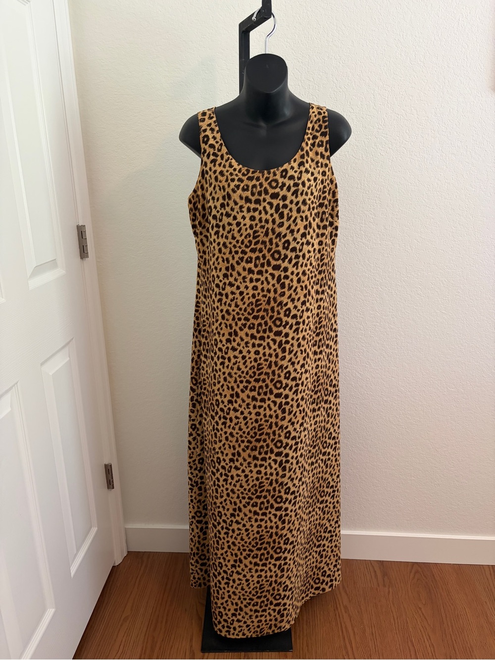Liz Claiborne Leopard Print Reversible Maxi Dress, size 10